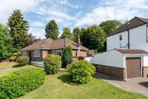 Bungalow detached 2 bed for sale