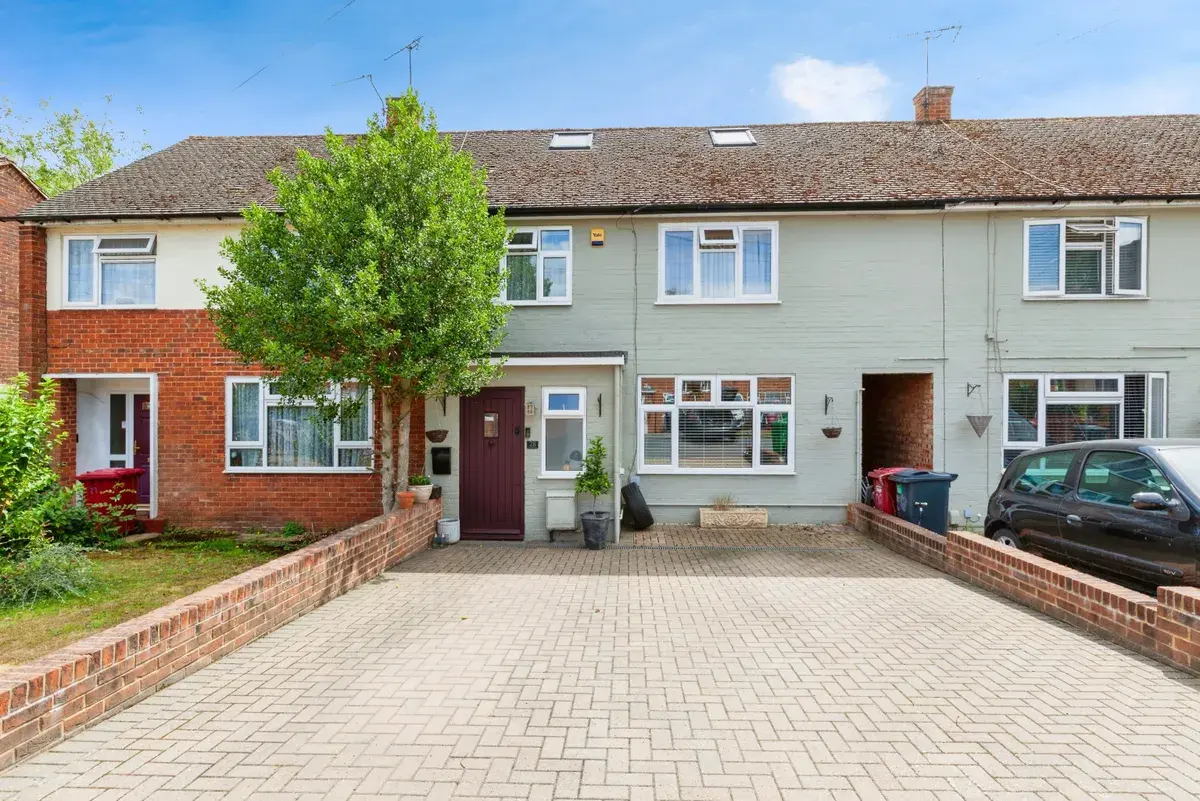3 bed terraced house for sale