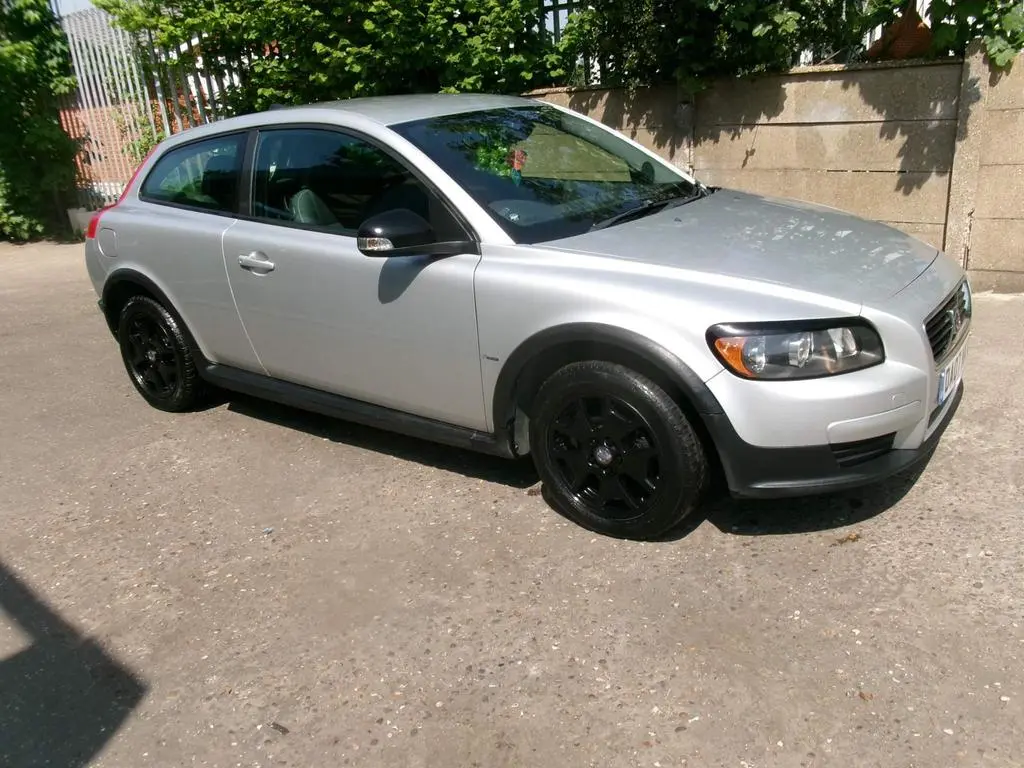 Volvo C30