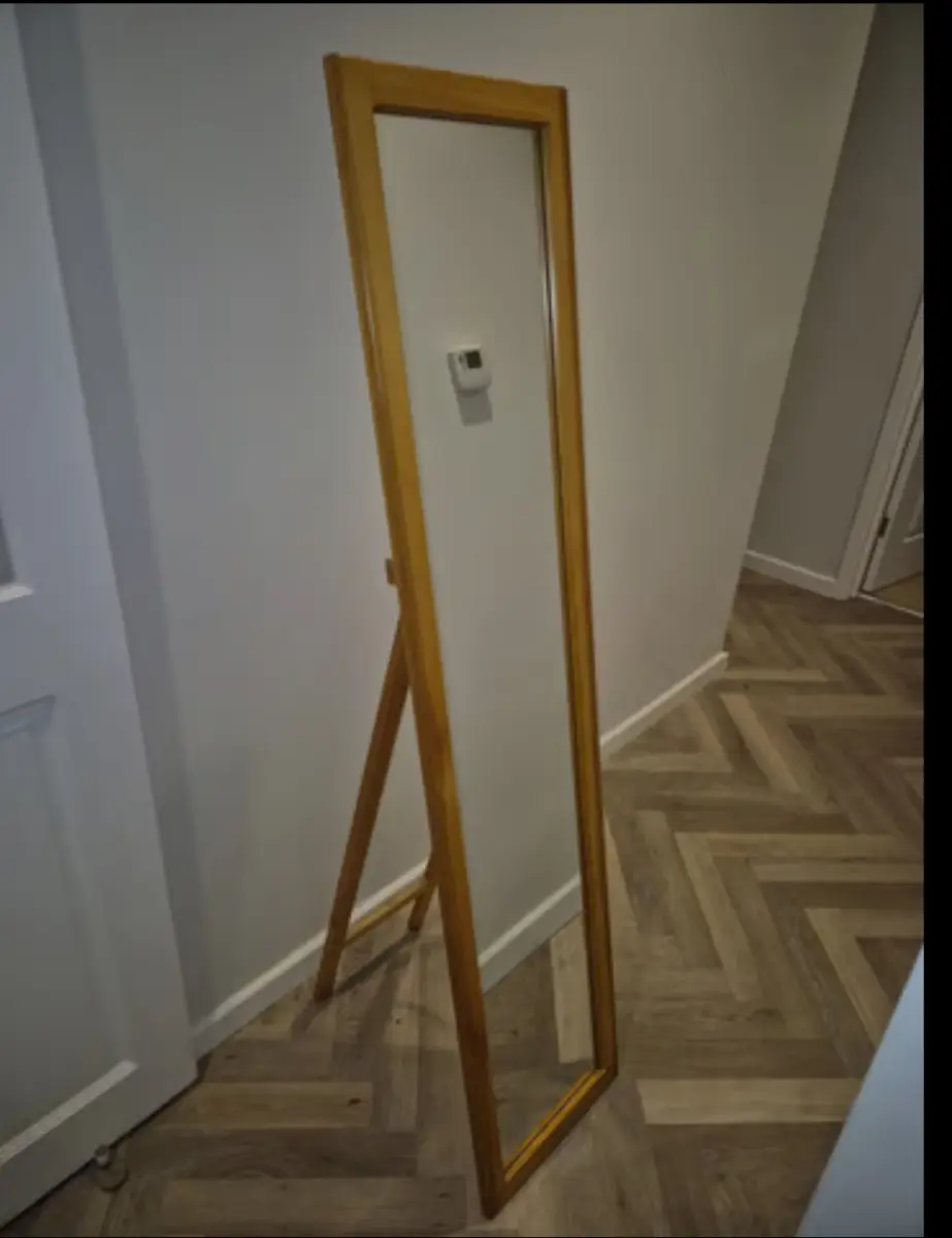 Full length mirro
