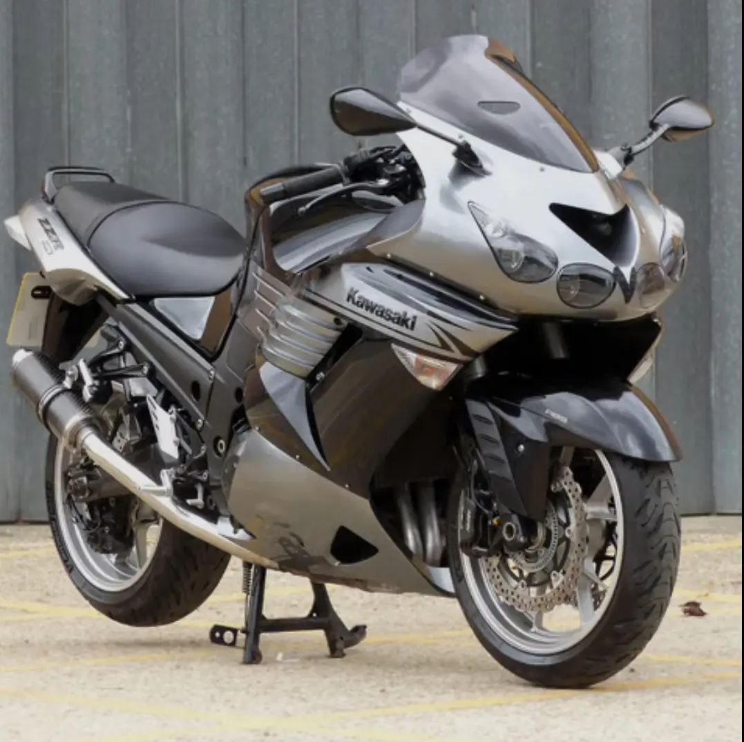 KAWASAKI ZZR1400 DAF ABS, STUNNING FSH LOW MI