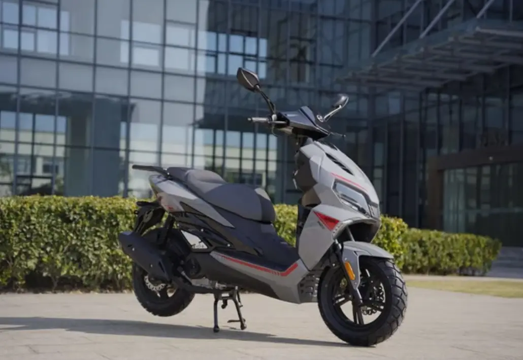 Motor Scooter
